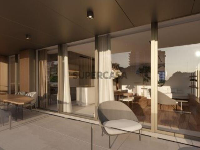Apartamento T3 em São Martinho de 178,00 m²