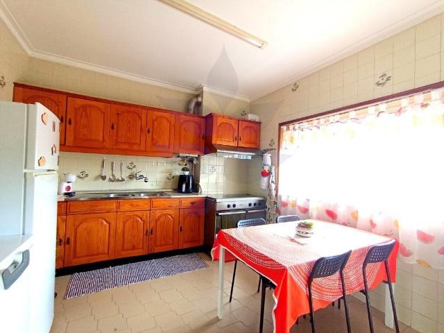 Apartamento T3 em São Vítor