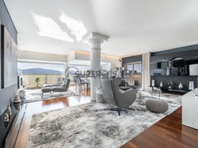Apartamento T3 em São Vicente