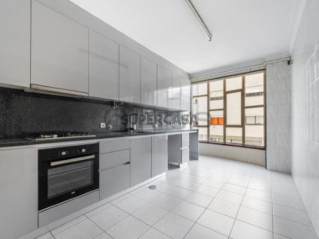 Apartamento T3 em São Vicente