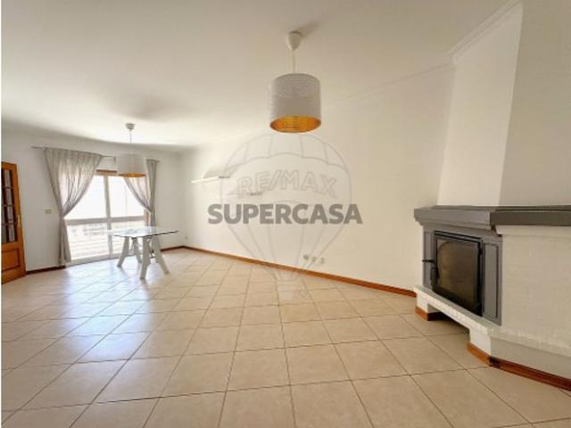 Apartamento T3 em São Víctor