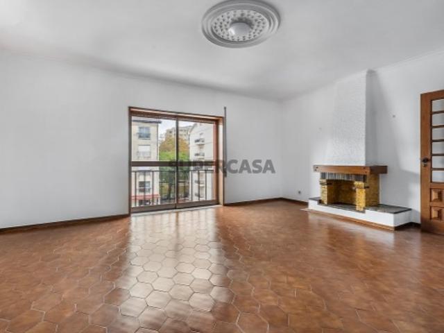 Apartamento T3 em São Víctor