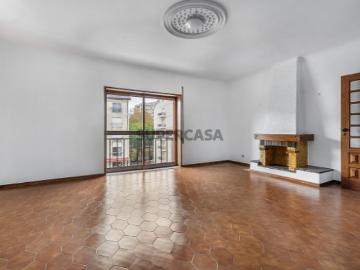 Apartamento T3 em São Víctor