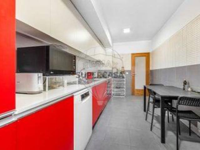 Apartamento T3 em São Víctor