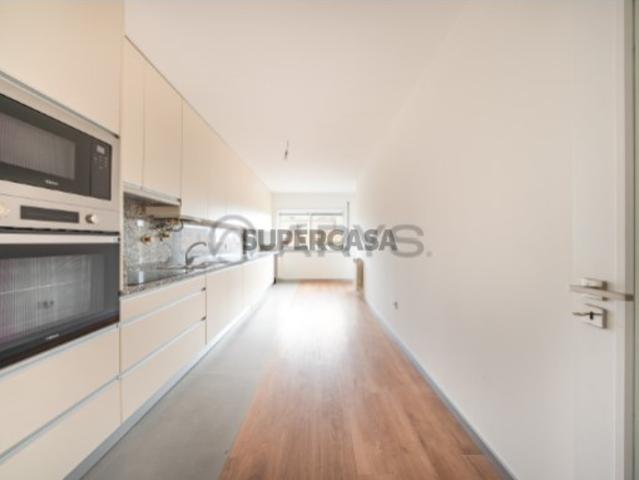Apartamento T3 em São Víctor