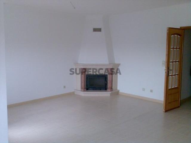Apartamento T3 em Samora Correia