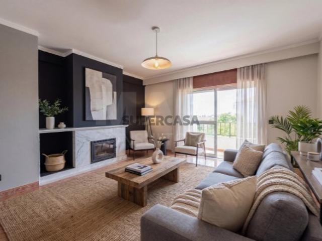 Apartamento T3 em Samora Correia