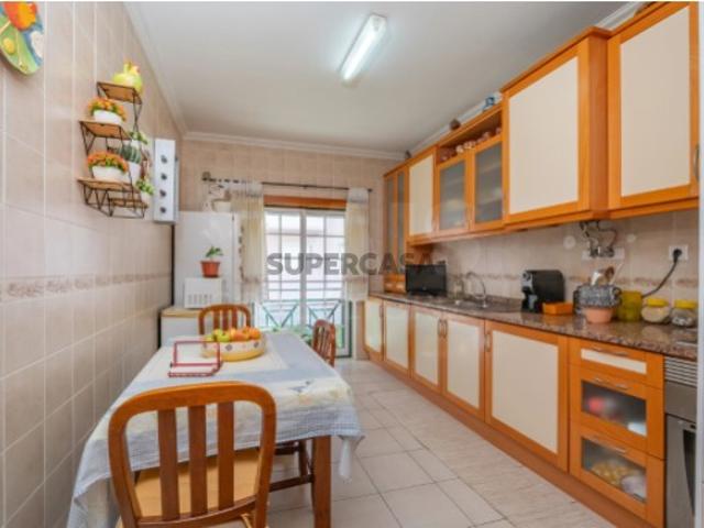 Apartamento T3 em Samora Correia