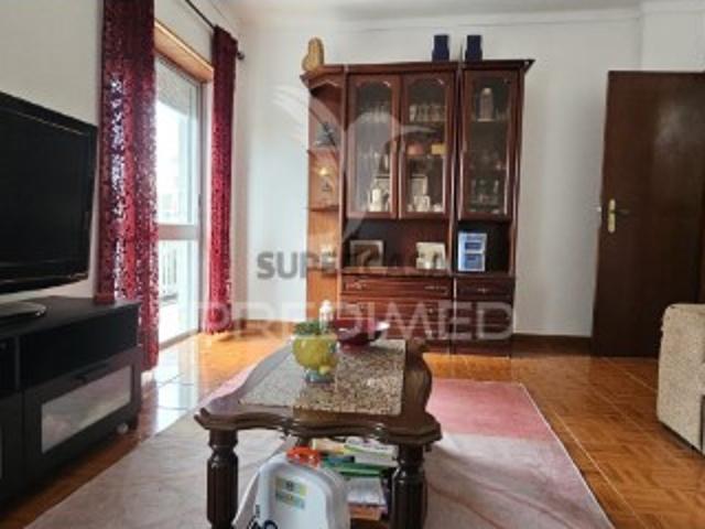 Apartamento T3 em Samora Correia