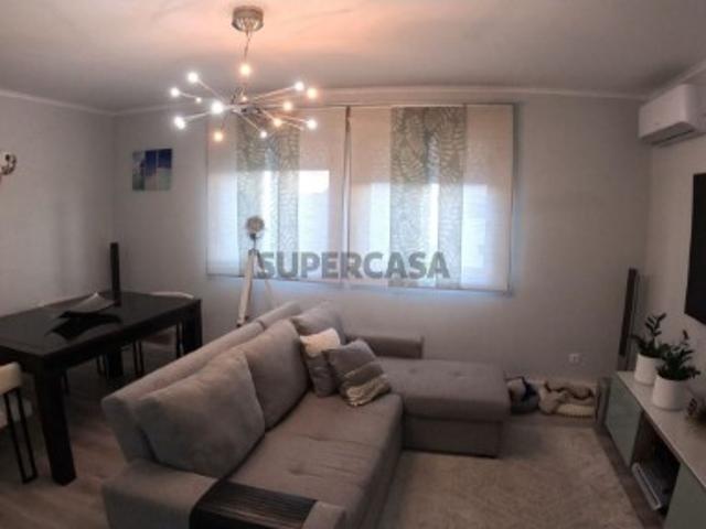 Apartamento T3 em Santa Clara