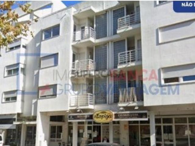 Apartamento T3 em Santa Iria de Azoia, São João da Talha e Bobadela