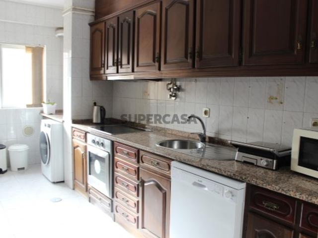Apartamento T3 em Santa Maria Maior
