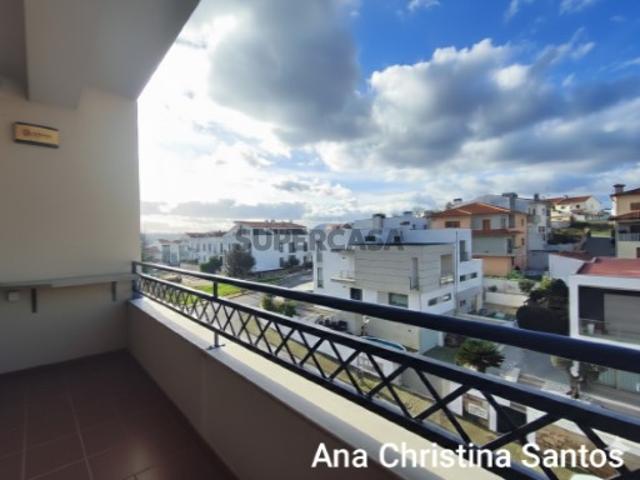 Apartamento T3 em Santa Maria Maior