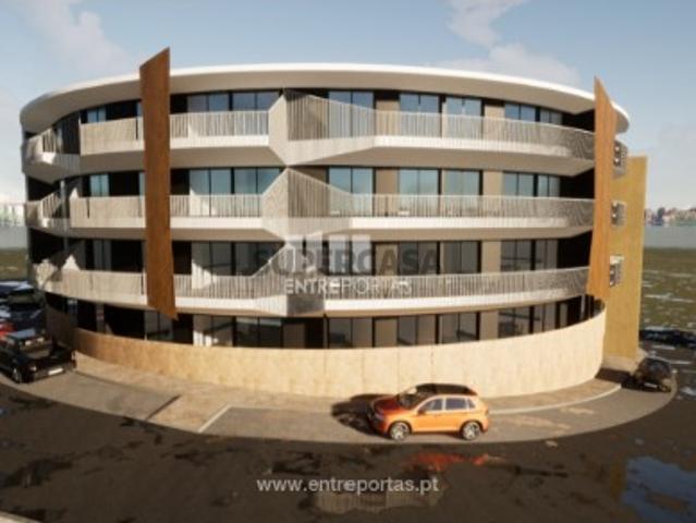 Apartamento T3 em Santa Maria Maior e Monserrate e Meadela