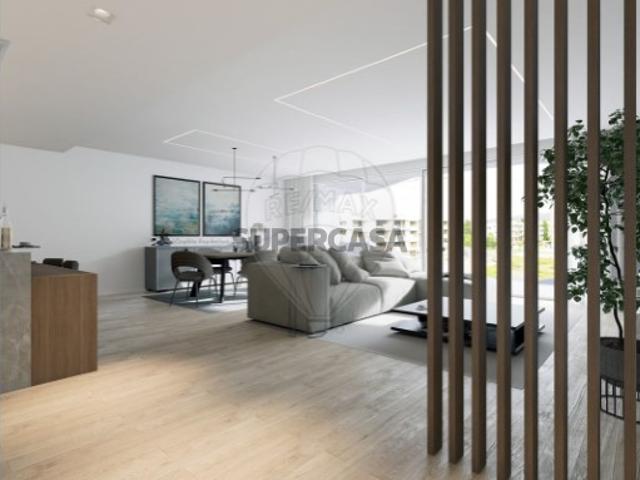 Apartamento T3 em Santa Maria Maior e Monserrate e Meadela
