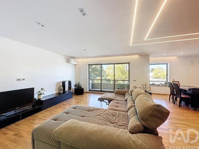 Apartamento T3 em Santo Tirso, Couto e Burgães de 170 m² 170m² Santo Tirso, Couto São Miguel e Santa Catarina e Burgães