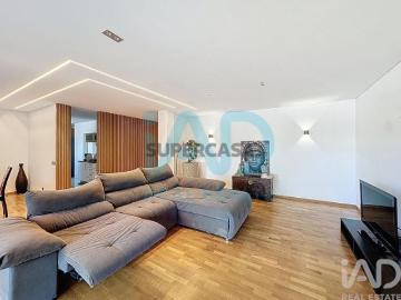 Apartamento T3 em Santo Tirso, Couto e Burgães de 170 m²