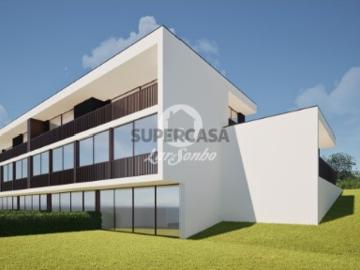 Apartamento T3 em Santo Tirso, Couto S.Cristina e S.Miguel e Burgães