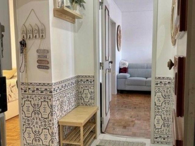 Apartamento T3 em Santo António dos Cavaleiros, Loures