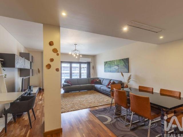 Apartamento T3 em Sacavém e Prior Velho de 120,00 m²