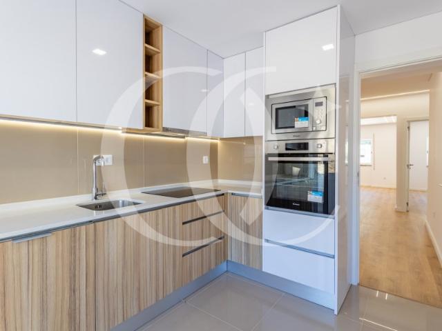 Apartamento T3 em Sacavém