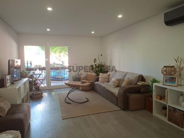 Apartamento T3 em Salvador, Vila Fonche e Parada