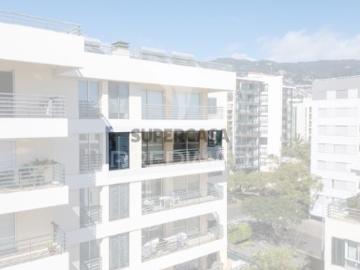 Apartamento T3 em Sé