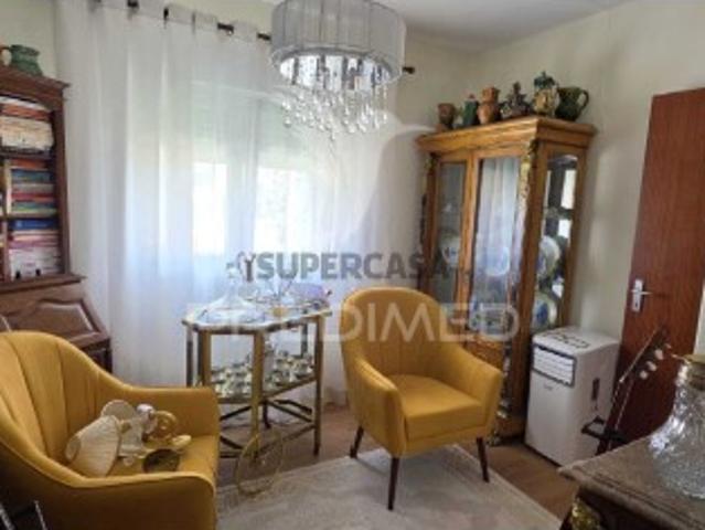 Apartamento T3 em Sé e São Lourenço