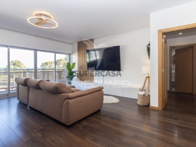Apartamento T3 em Paio Pires