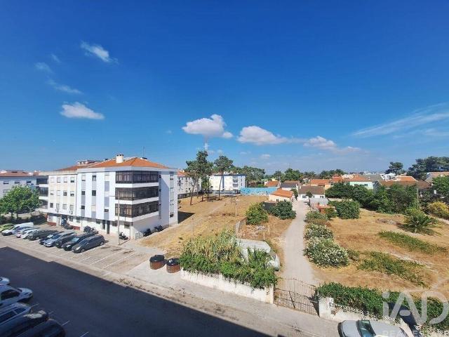 Apartamento T3 em Seixal, Arrentela e Aldeia de Paio Pires d. 94m² Seixal, Arrentela e Aldeia de Paio Pires