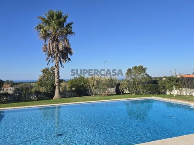 Apartamento T3 em Sesimbra Castelo