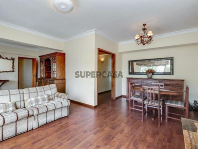 Apartamento T3 em Setúbal