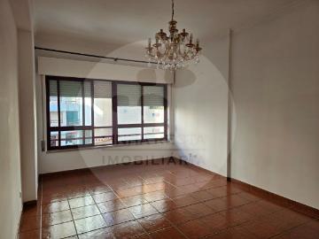 Apartamento T3 em Setúbal