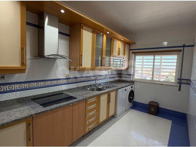 Apartamento T3 em Setúbal