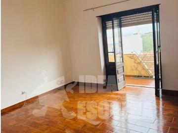 Apartamento T3 em Setúbal