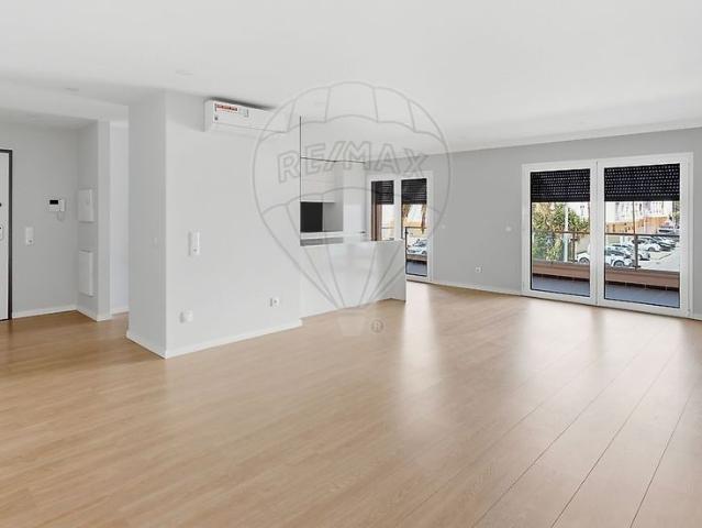 Apartamento T3 em Setúbal