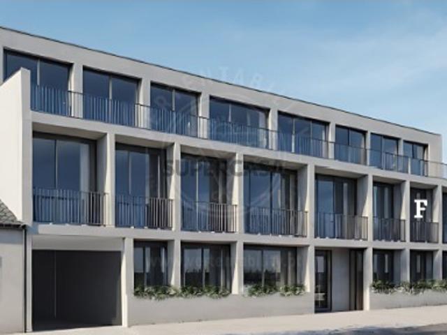 Apartamento T3 em Sines
