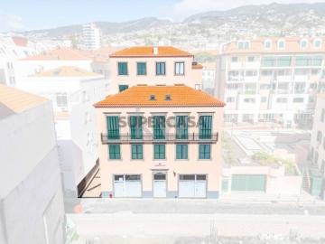 Apartamento T3 + Escritório | Funchal | Madeira Island