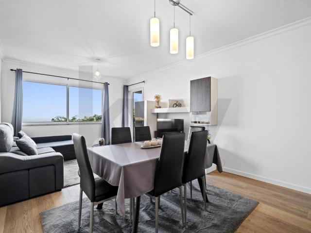 Apartamento T3 espaçoso com varanda e vista jardim | Vale Park, Caniço