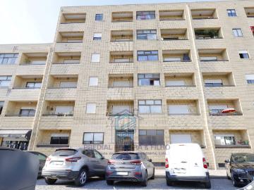 Apartamento T3 Fânzeres / Carvalha1