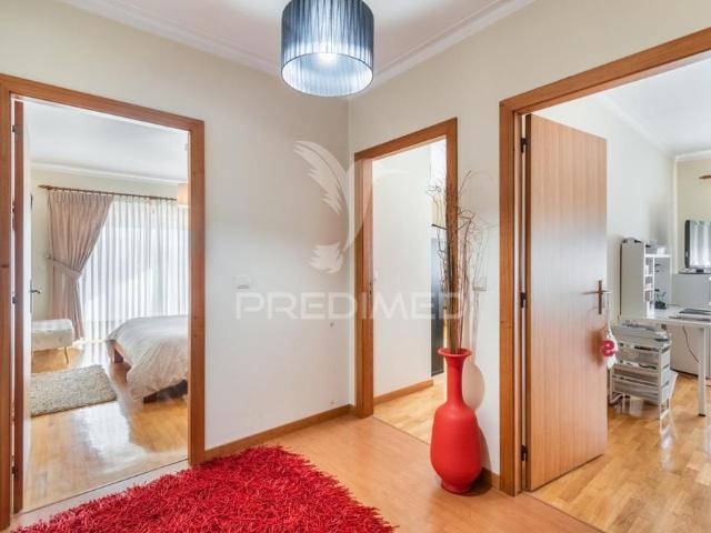 Apartamento t3 ferreiros, amares arrendamento