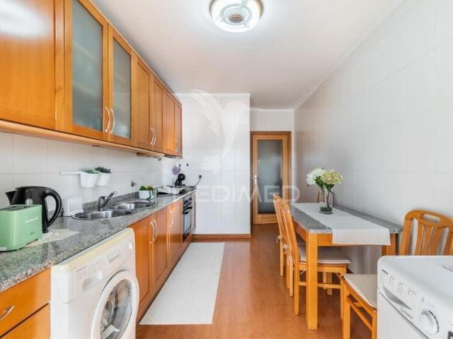 Apartamento t3 ferreiros, amares arrendamento