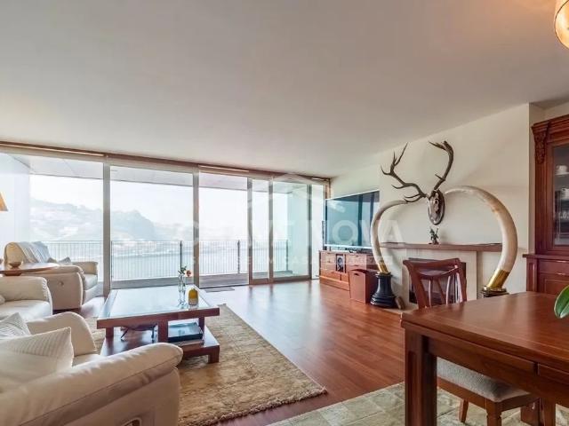 Apartamento T3 frente de Rio Douro 170m² Porto
