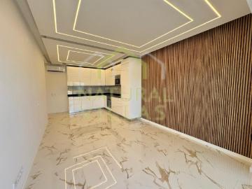 Frente Mar: Apartamento T3 Moderno e Mobilado em Quarteira