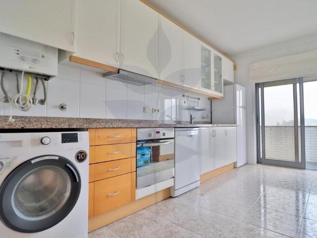 Apartamento T3 Gualtar Cozinha Totalmente Equipada