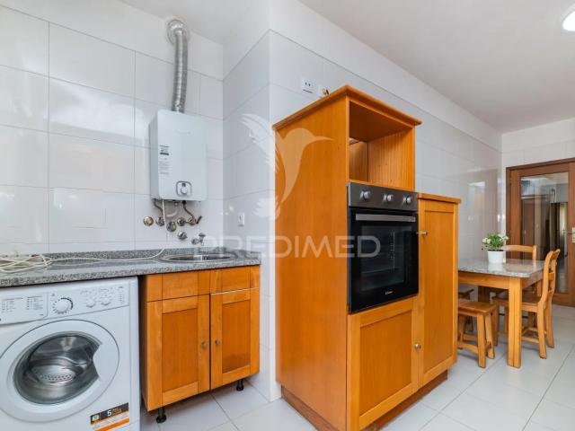 Apartamento t3 lamaçães