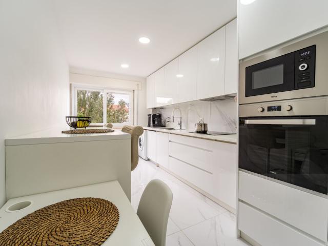 APARTAMENTO T3 | MASSAMA |
