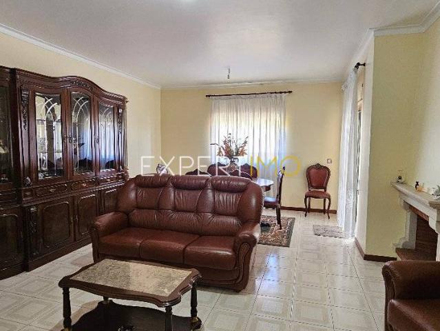 Apartamento T3 mobilado