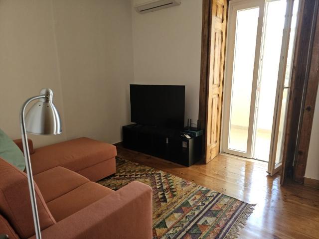 Apartamento T3 mobilado e equipado na Cova da Piedade. Ref. 5858