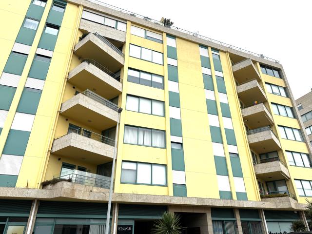 Apartamento T3 mobilado em Leça da Palmeira, a poucos metros da praia